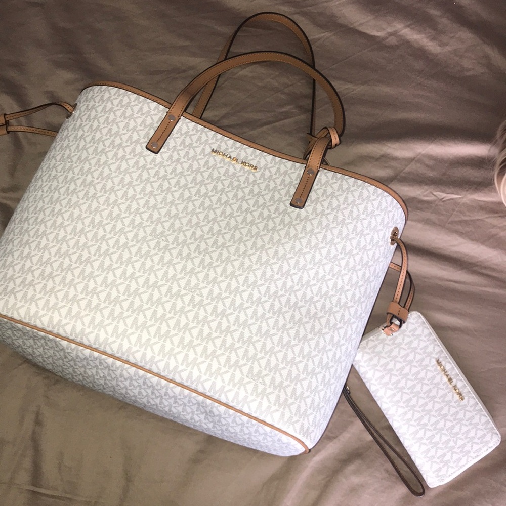 Brand new Michael Kors, purse and wallet